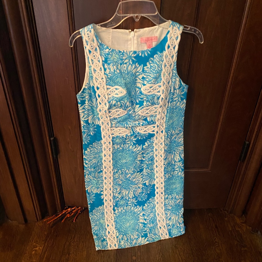 Selling dress